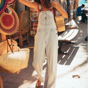 Faherty classic overalls, never worn, size large